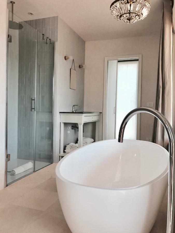 Battimandorlo Hotel Noto Kültér fotó