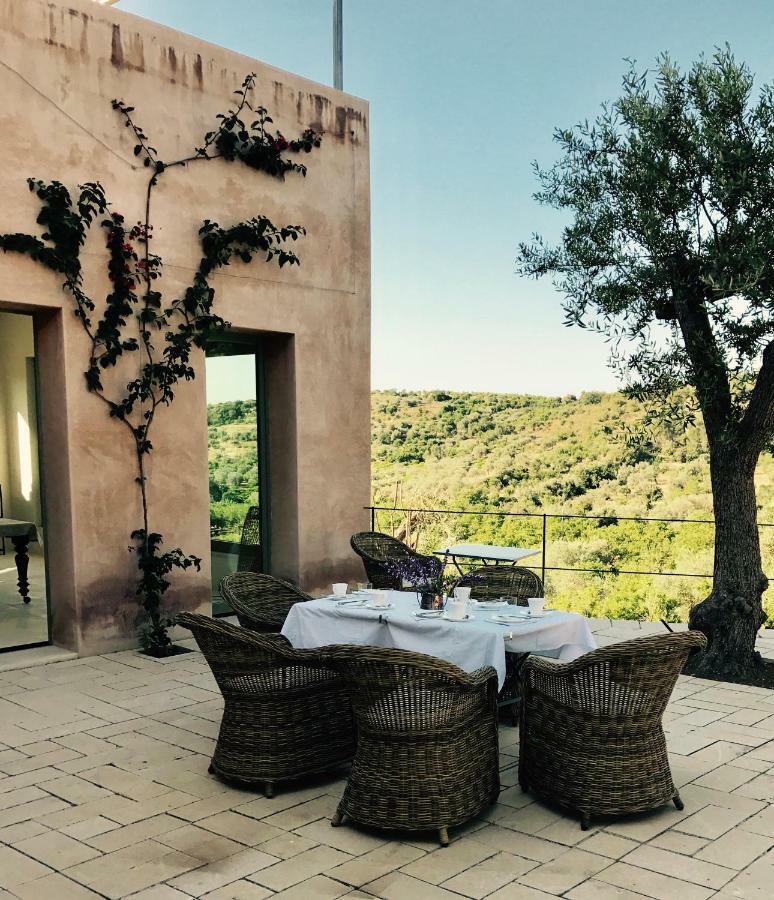 Battimandorlo Hotel Noto Kültér fotó