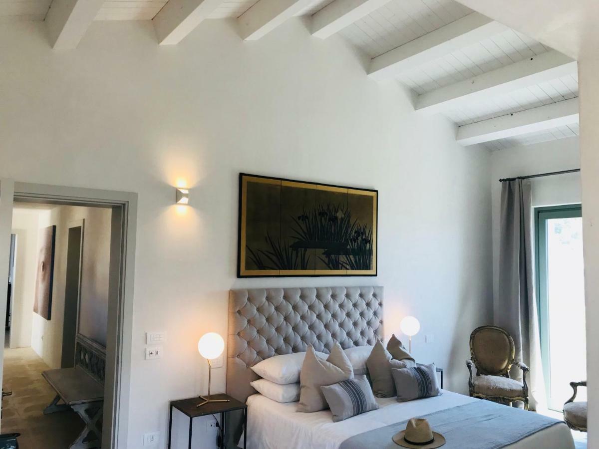 Battimandorlo Hotel Noto Kültér fotó