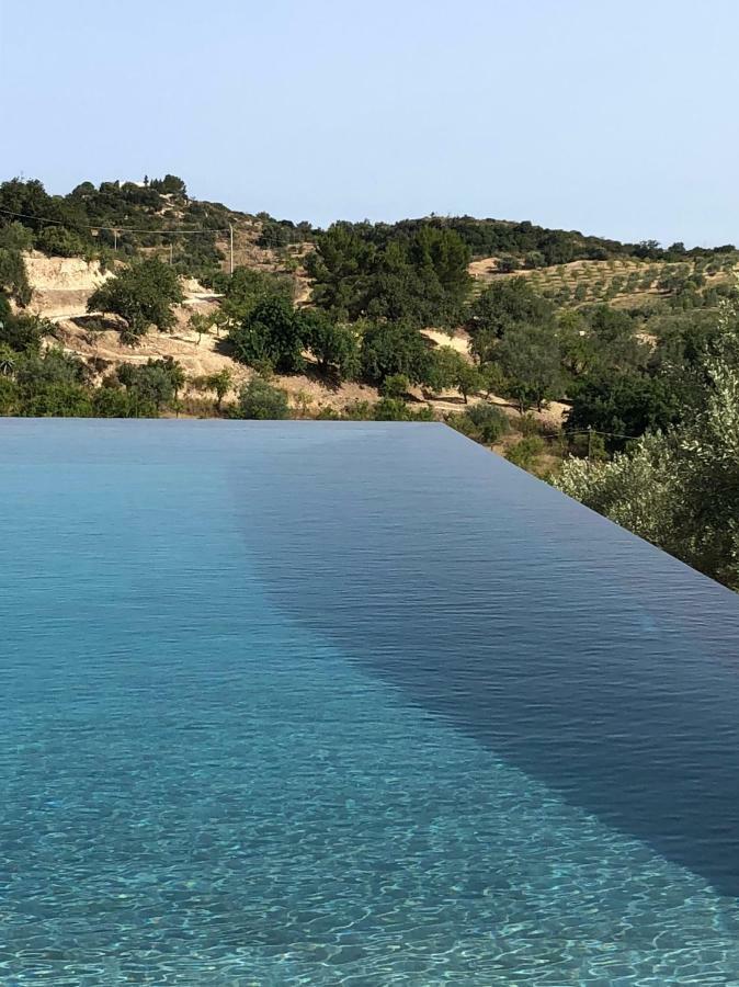 Battimandorlo Hotel Noto Kültér fotó